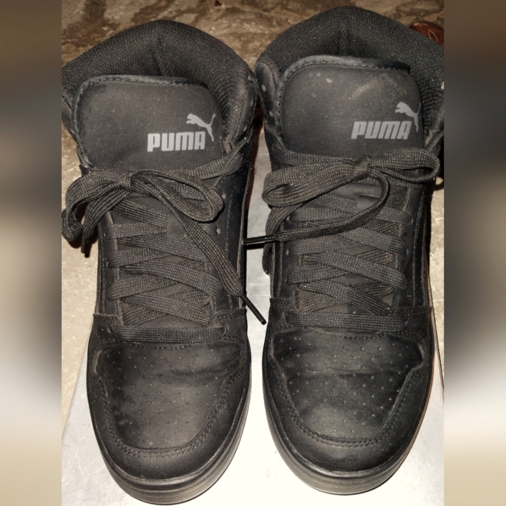 Puma shoes